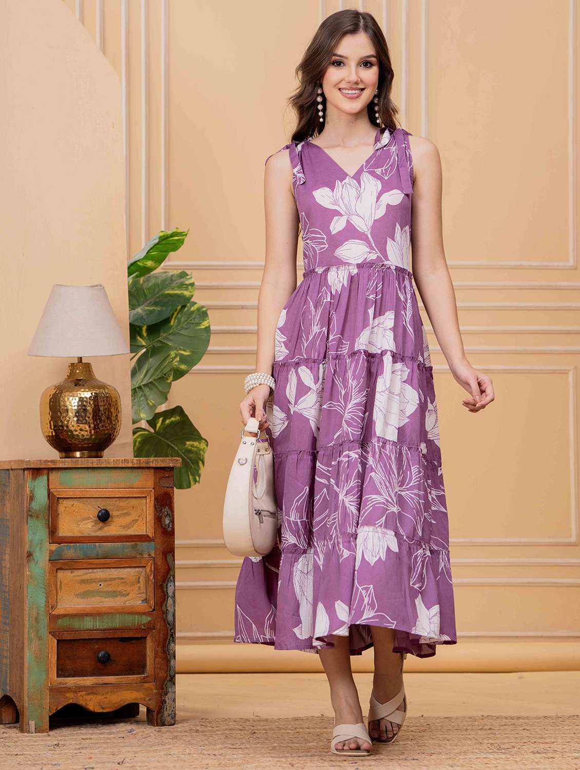 women floral printed sleeveless tiered dress