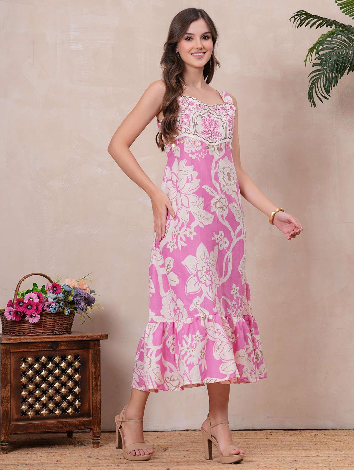women floral printed sleeveless tiered dress - 22145866 - Standard Image - 2