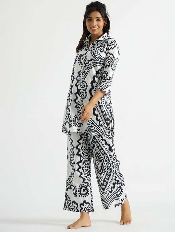 women three quarter sleeve regular fit ethnic co-ord set - 22146291 -  Standard Image - 2