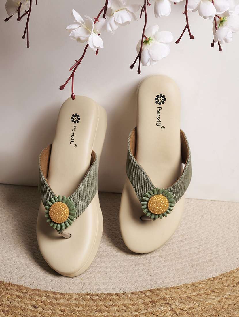 women textured open toe platform wedges