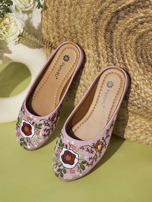 women embroidered slip on jutis - 22146569 -  Standard Image - 0