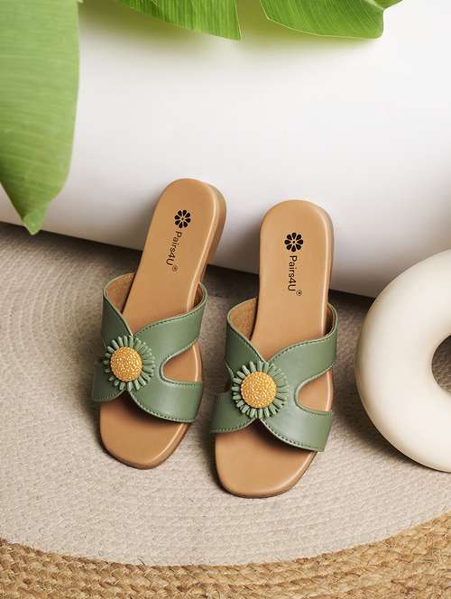 women green slip on sandal - 22146575 -  Standard Image - 0