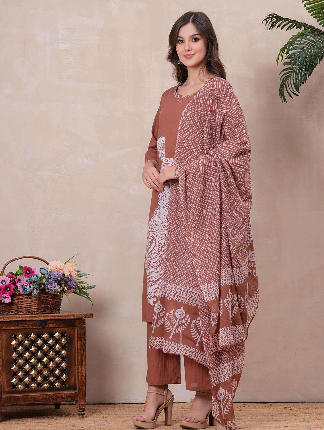women printed three quarter sleeve kurta pant with dupatta set - 22146653 - Standard Image - 2