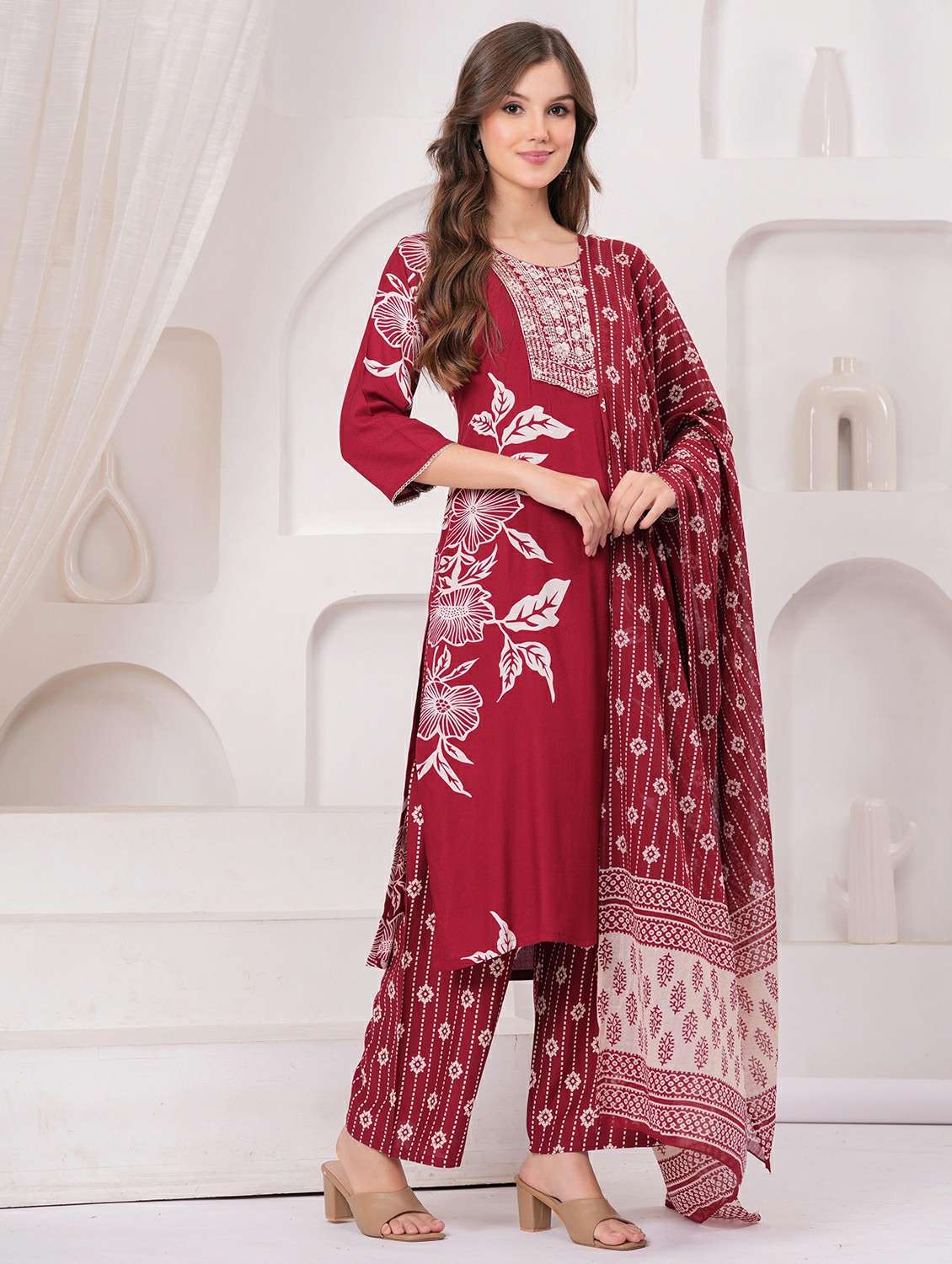 women floral printed three quarter sleeve kurta pant with dupatta set - 22146657 - Standard Image - 2