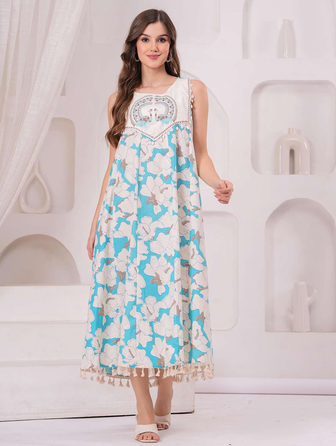 women floral sleeveless a-line ethnic dress - 22146671 - Standard Image - 2
