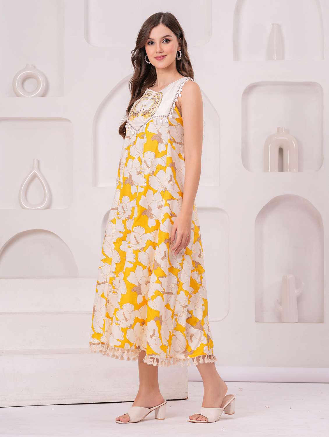 women floral sleeveless a-line ethnic dress - 22146672 -  Standard Image - 2