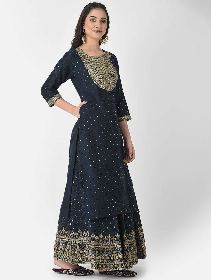 women embroidered three quarter sleeve straight kurta - 22146775 -  Standard Image - 2