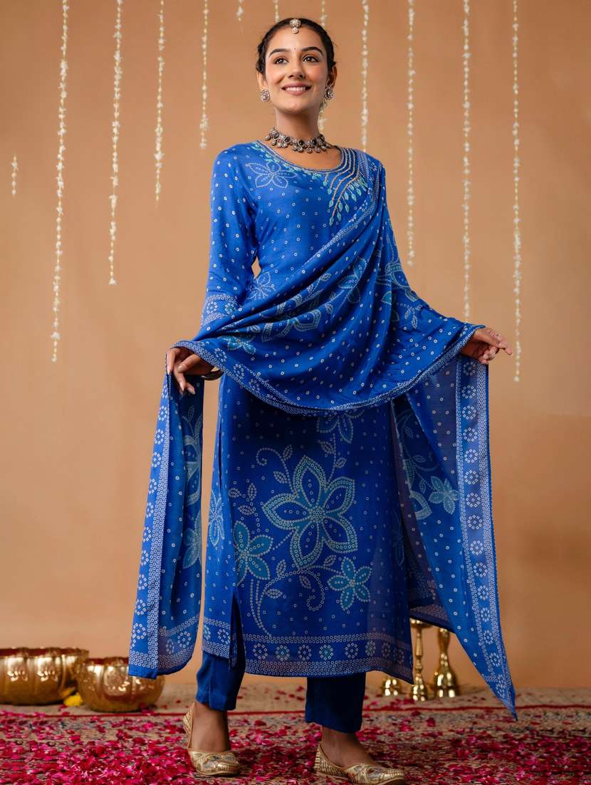 women printed three quarter sleeve kurta pant with dupatta set - 22147221 -  Standard Image - 2