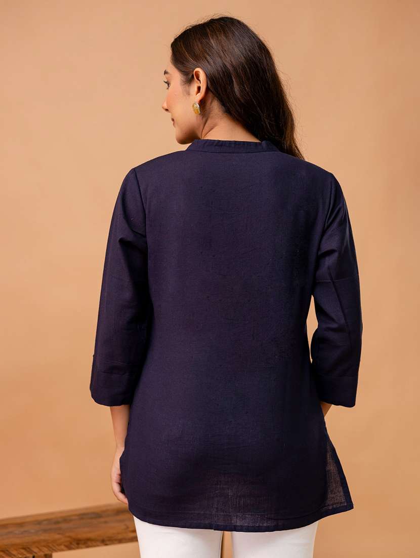 women solid three quarter sleeve straight kurti - 22147230 -  Standard Image - 2