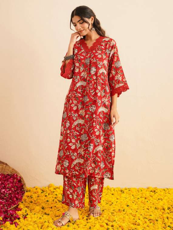 women floral three quarter sleeve kurta palazzo set - 22147250 -  Standard Image - 2
