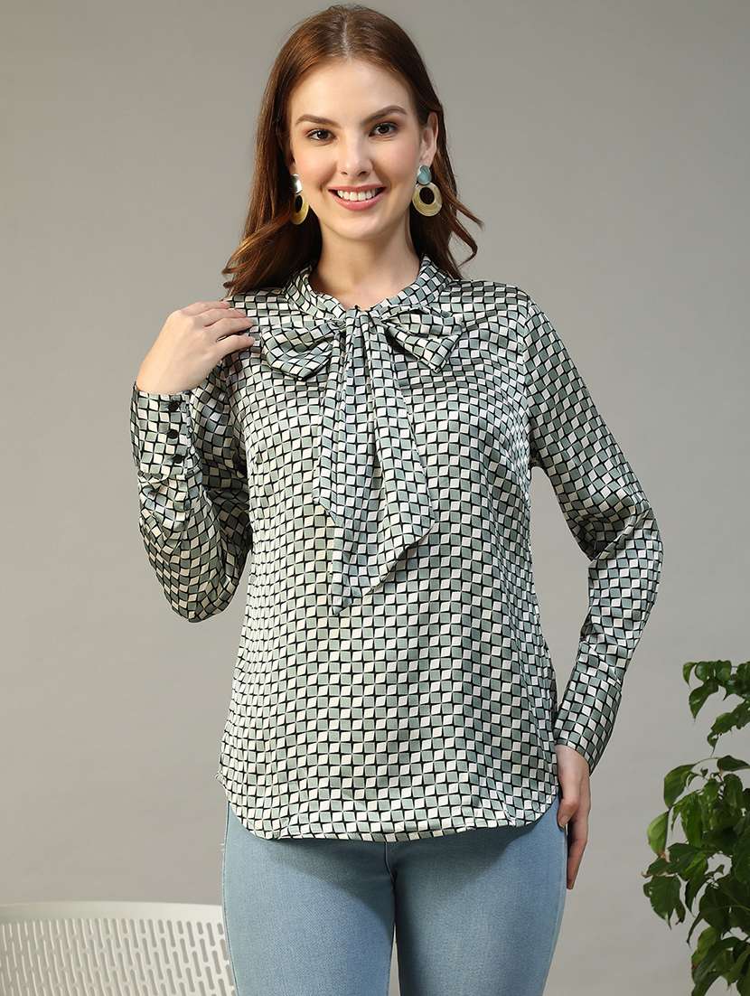 women printed long sleeve regular top