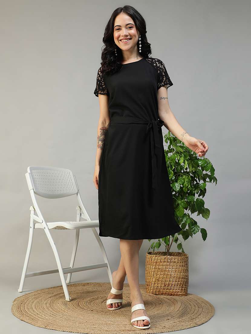 women black solid short sleeve a-line dress