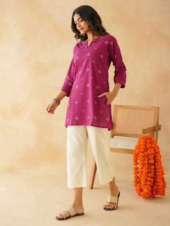 women printed three quarter sleeve straight kurti - 22147732 -  Standard Image - 2