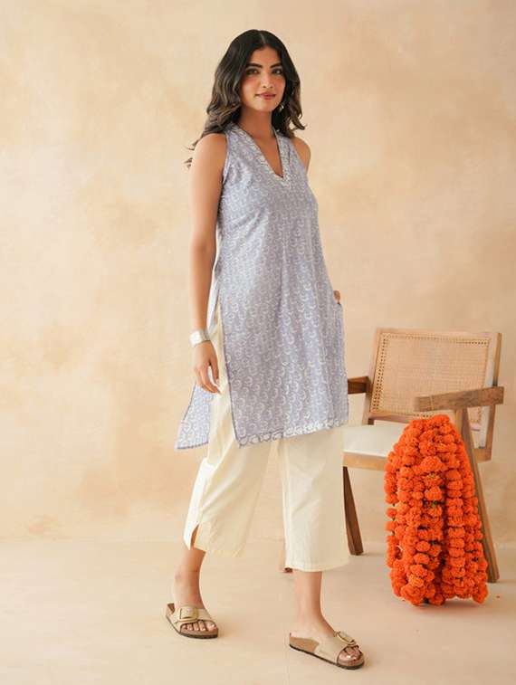 women floral printed halter neck straight kurti - 22147734 -  Standard Image - 2