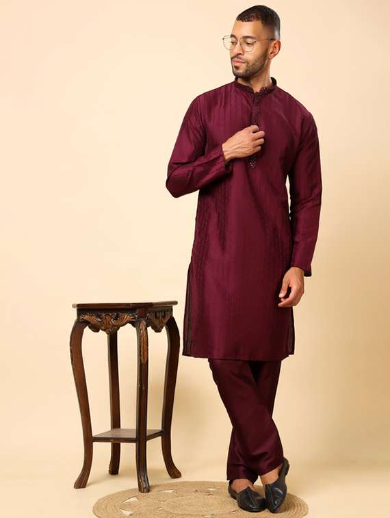 men self design long sleeve kurta with trousers ethnic wear set