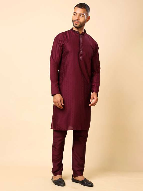 men self design long sleeve kurta with trousers ethnic wear set - 22148127 -  Standard Image - 2