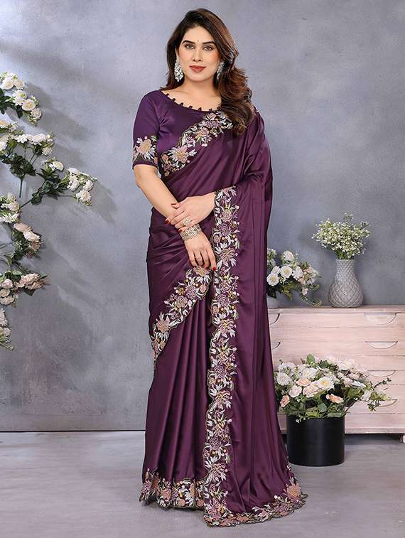 women solid with bordered saree with blouse