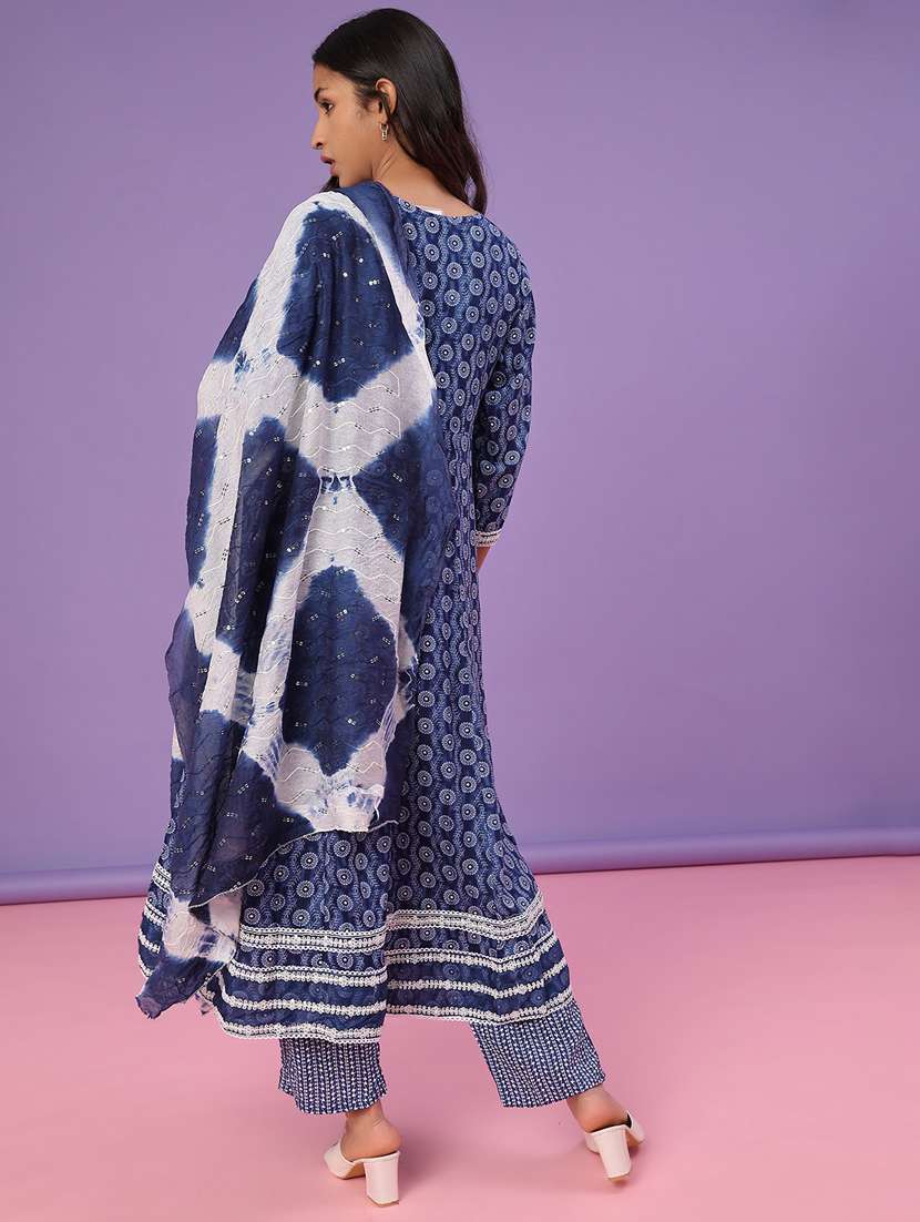 women printed three quarter sleeve kurta pant with dupatta set - 22154428 -  Standard Image - 2