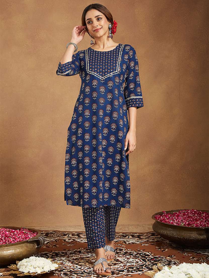 women floral printed three quarter sleeve kurta pant set - 22156236 -  Standard Image - 2
