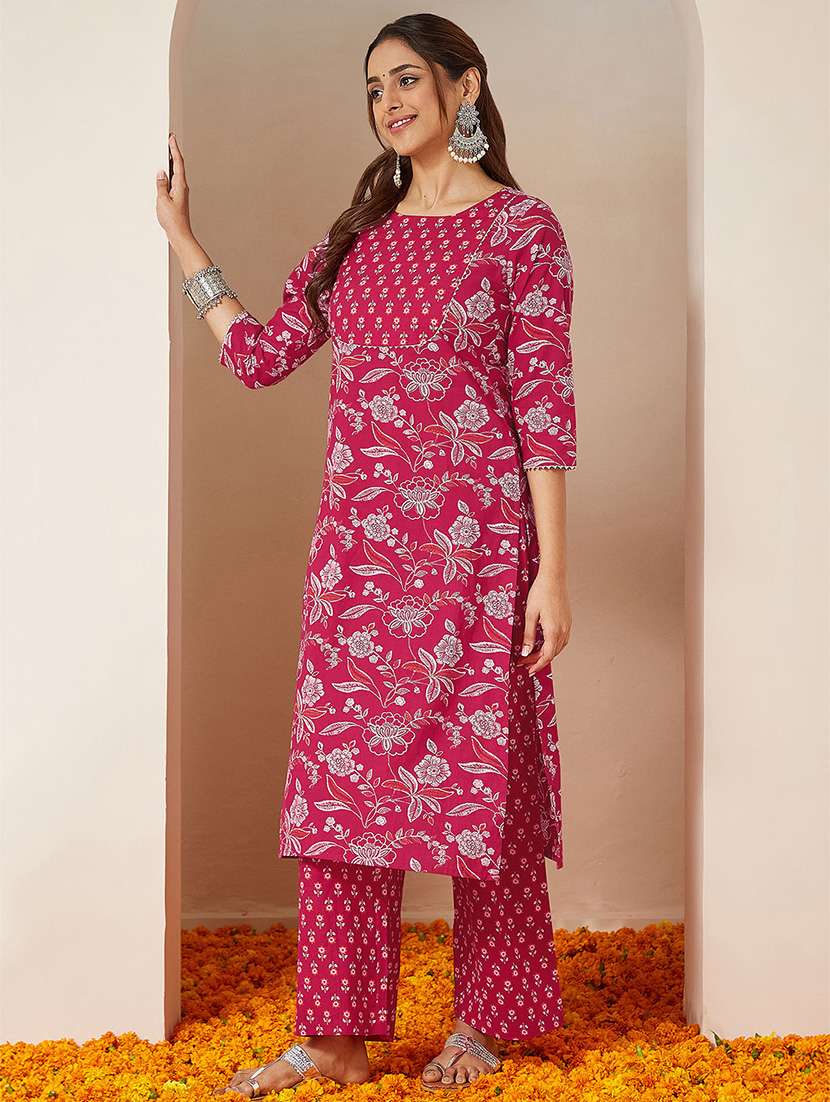 women floral three quarter sleeve kurta pant set - 22156239 -  Standard Image - 2
