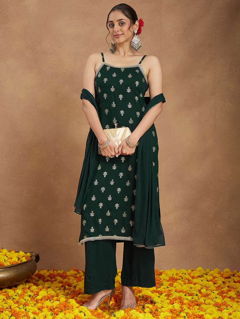 women foil printed sleeveless kurta pant with dupatta set