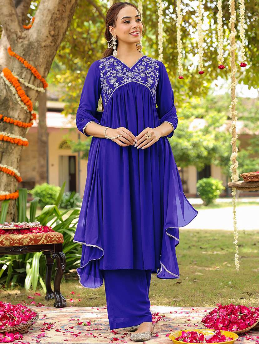 women embroidered three quarter sleeve kurta palazzo with dupatta set - 22156253 -  Standard Image - 2