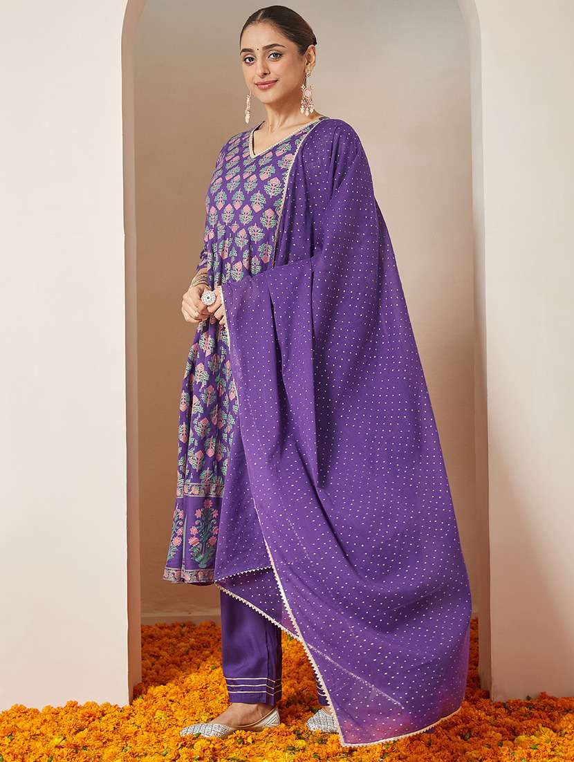 women printed three quarter sleeve kurta palazzo with dupatta set - 22156256 -  Standard Image - 2