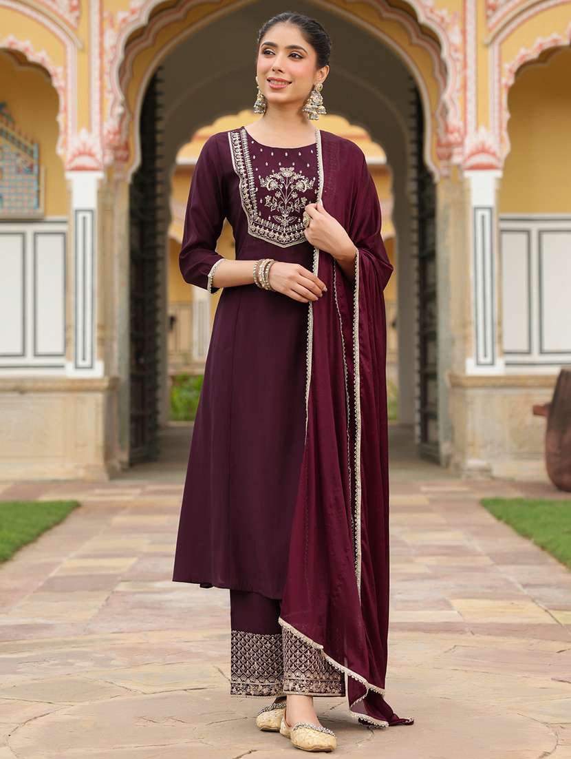 women embroidered three quarter sleeve kurta palazzo with dupatta set