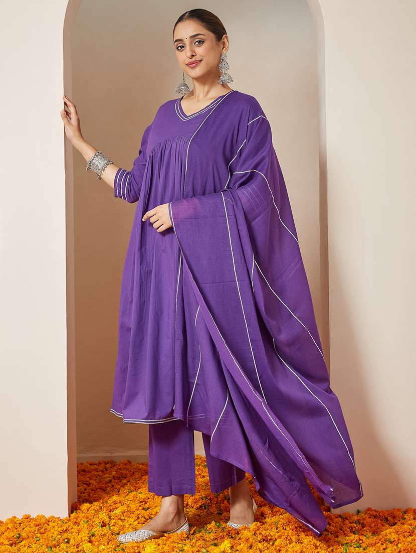 women solid three quarter sleeve kurta pant with dupatta set - 22156307 -  Standard Image - 2