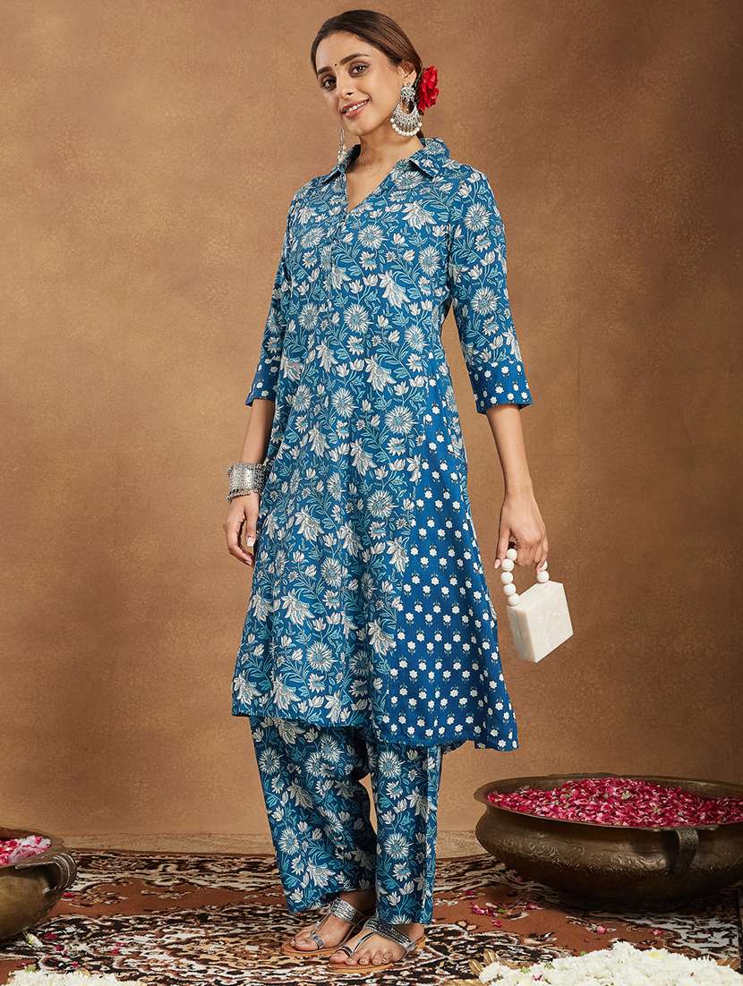 women floral three quarter sleeve kurta pant set