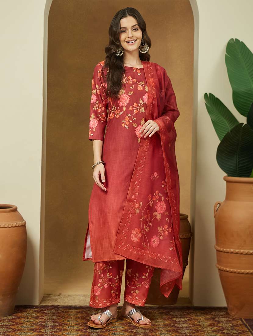 women floral three quarter sleeve kurta pant with dupatta set - 22156322 -  Standard Image - 2