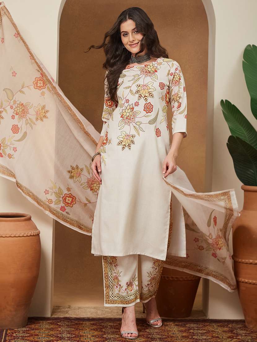 women floral three quarter sleeve kurta pant with dupatta set - 22156334 -  Standard Image - 2