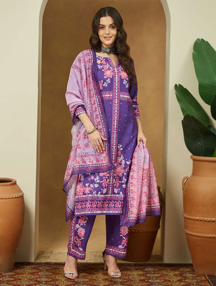 women floral three quarter sleeve kurta pant with dupatta set