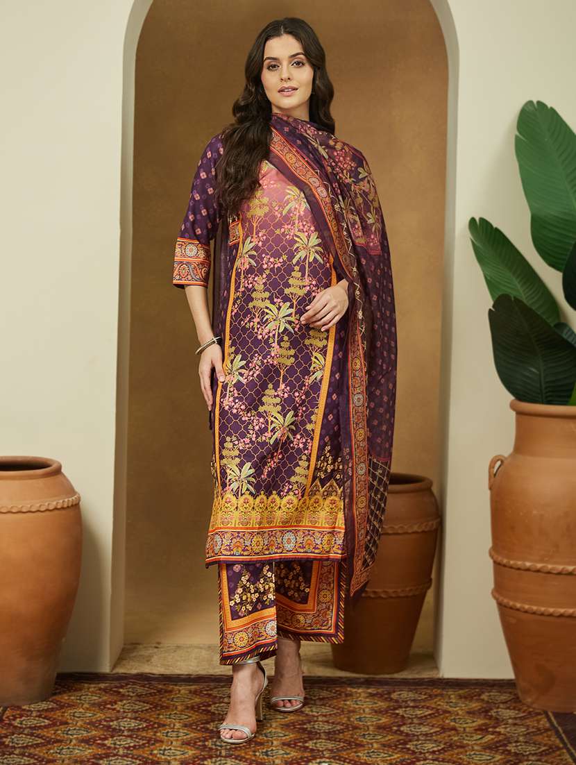women floral three quarter sleeve kurta pant with dupatta set