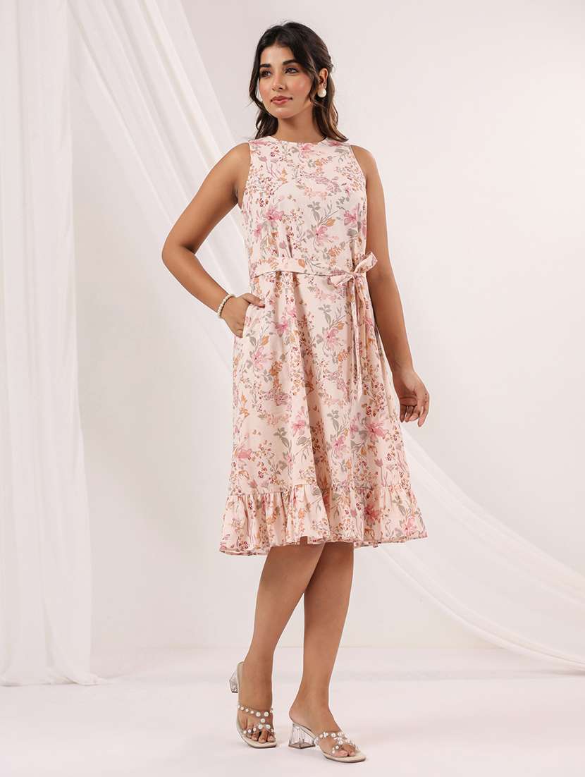 women floral print sleeveless tiered dress - 22156361 -  Standard Image - 2