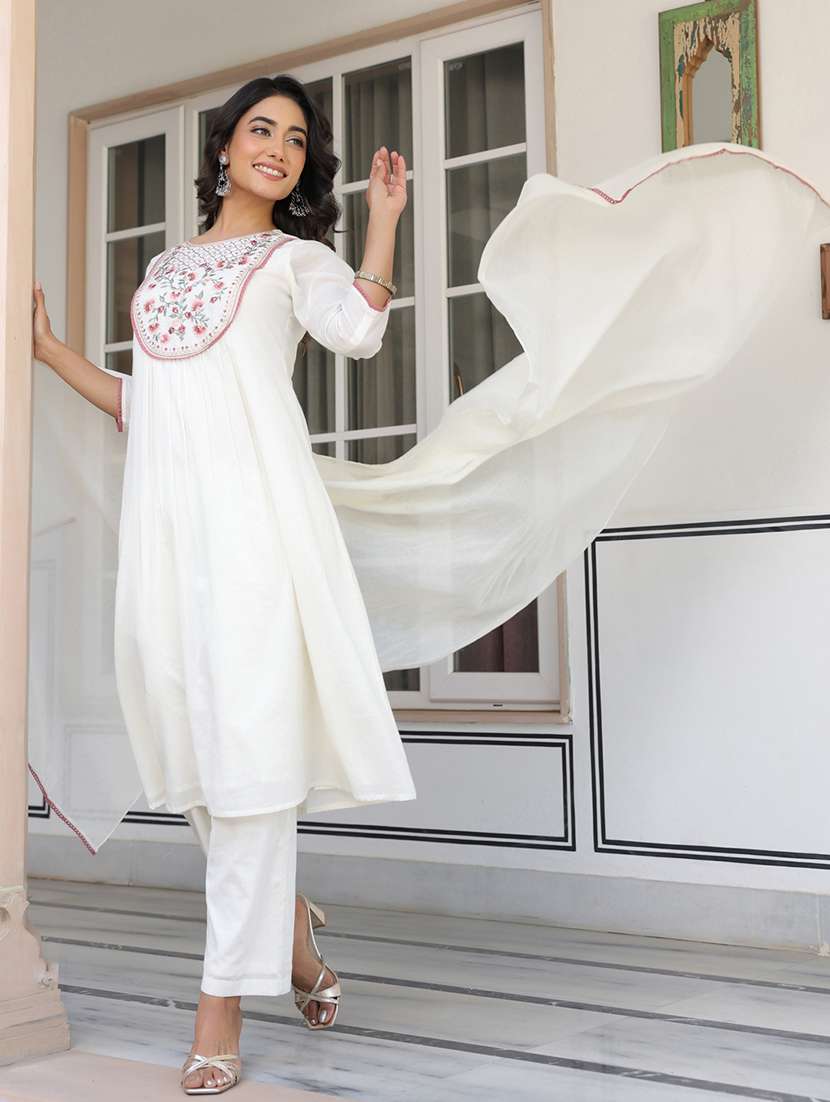 women embroidered three quarter sleeve kurta pant with dupatta set - 22156366 -  Standard Image - 2