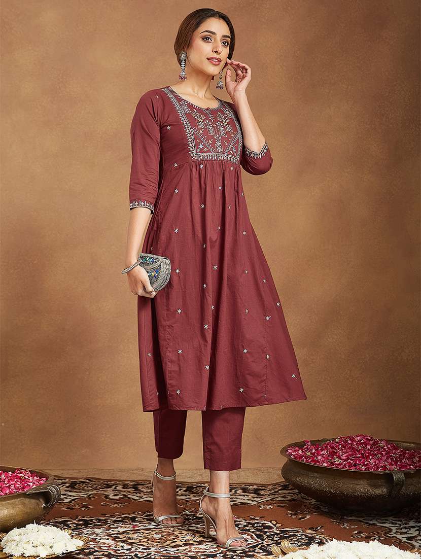 women embroidered three quarter sleeve kurta pant set - 22156374 - Standard Image - 2