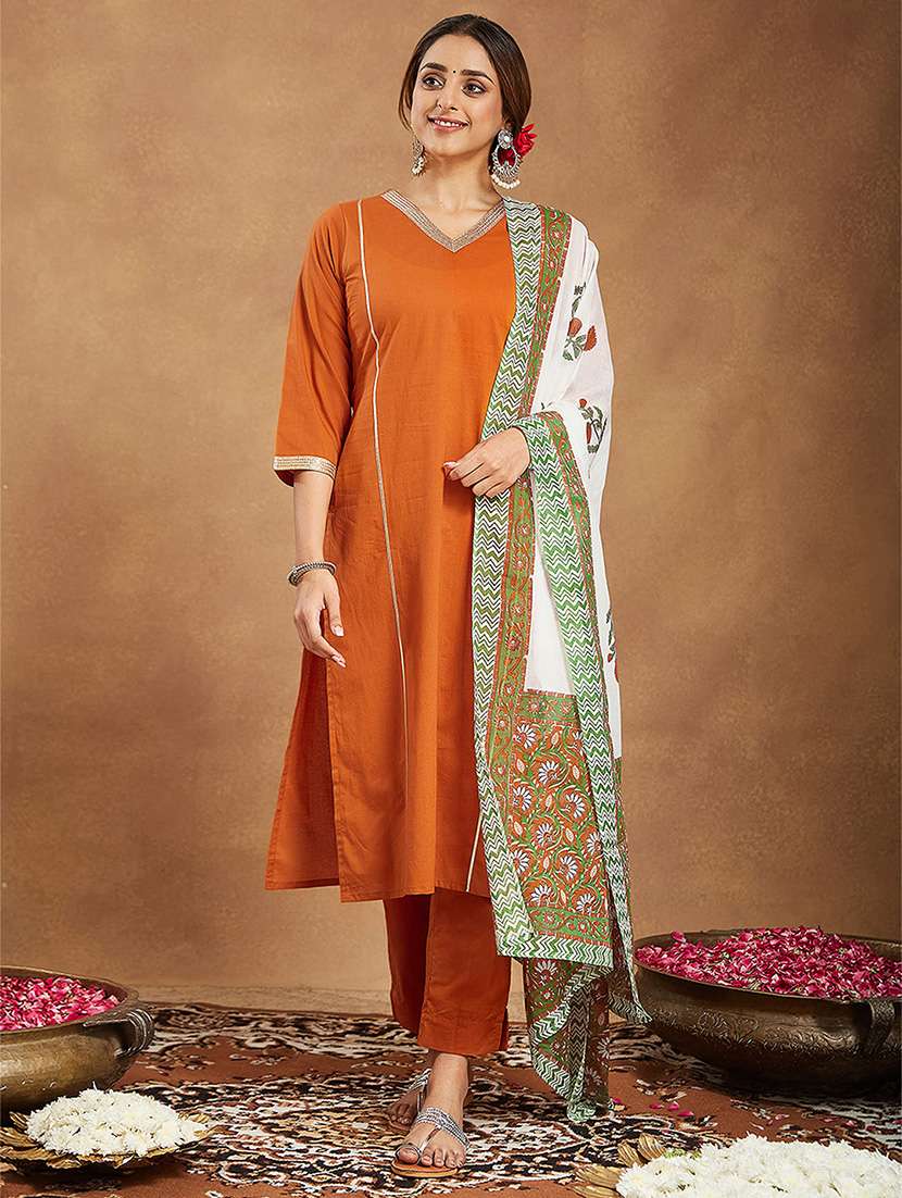 women solid three quarter sleeve kurta pant with dupatta set - 22156383 - Standard Image - 2