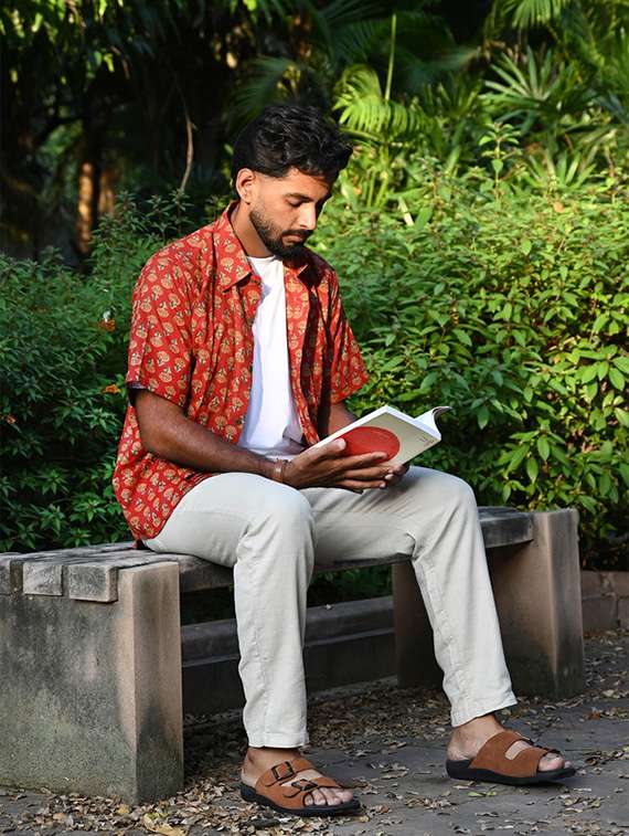 men printed short sleeve regular fit casual shirt - 22157074 -  Standard Image - 2