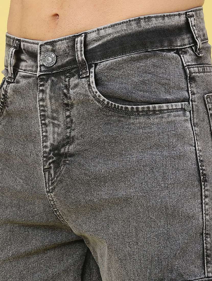 men solid mid rise slim fit cargo  - 22159486 -  Standard Image - 2