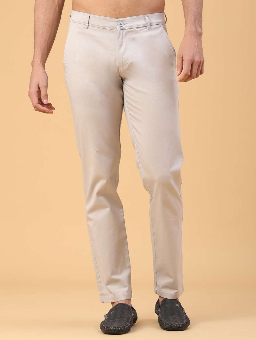 men solid mid rise chinos casual trouser