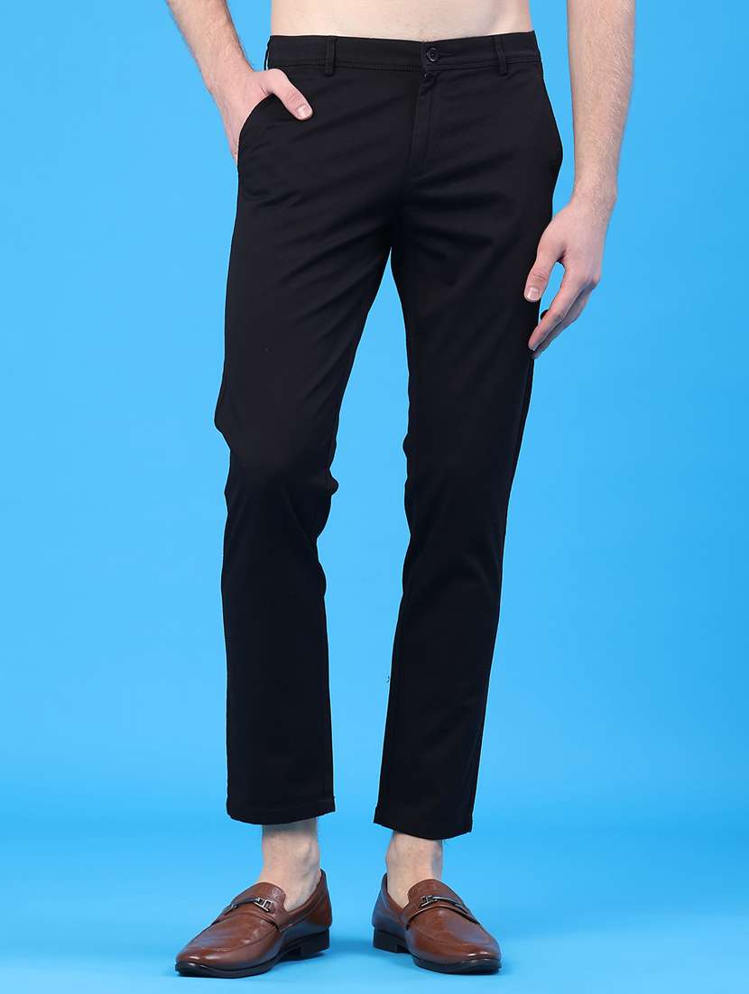 men solid mid rise chinos casual trouser