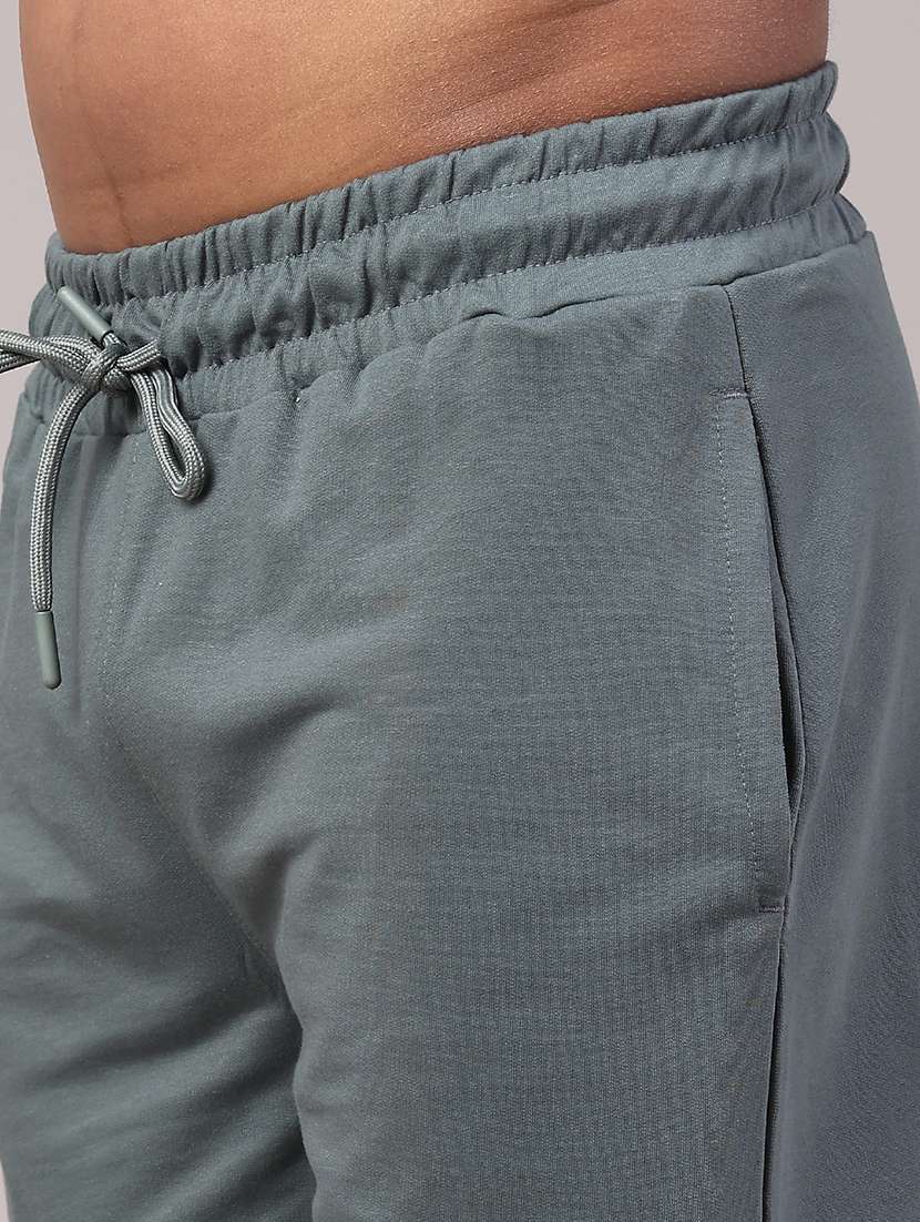 men typographic mid rise regular fit shorts - 22160152 -  Standard Image - 2