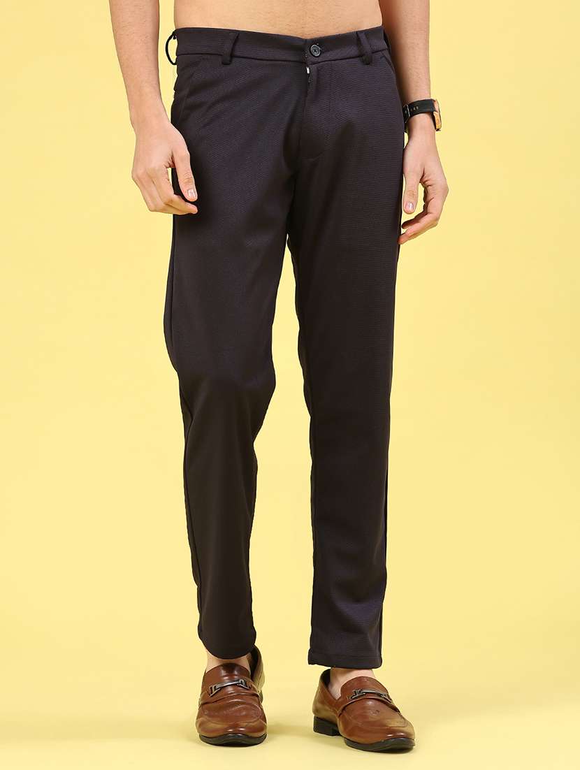 men solid mid rise chinos casual trouser