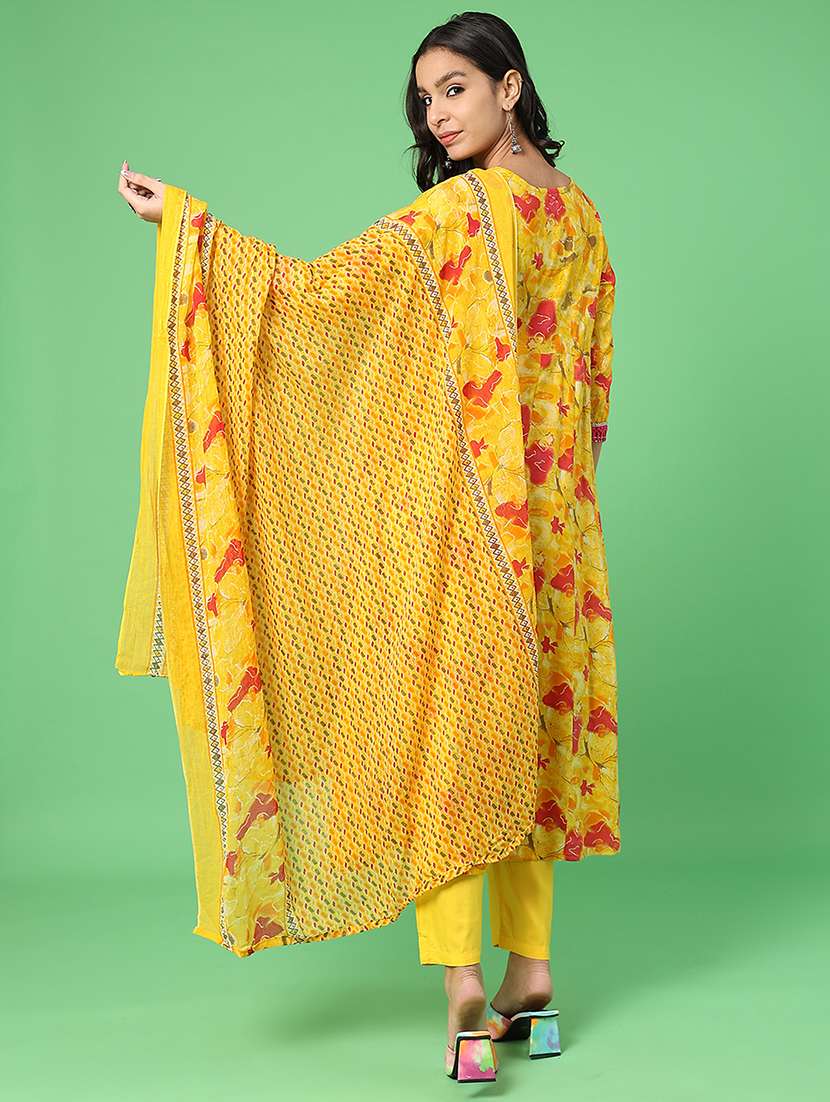 women printed three quarter sleeve kurta pant with dupatta set - 22160525 -  Standard Image - 2