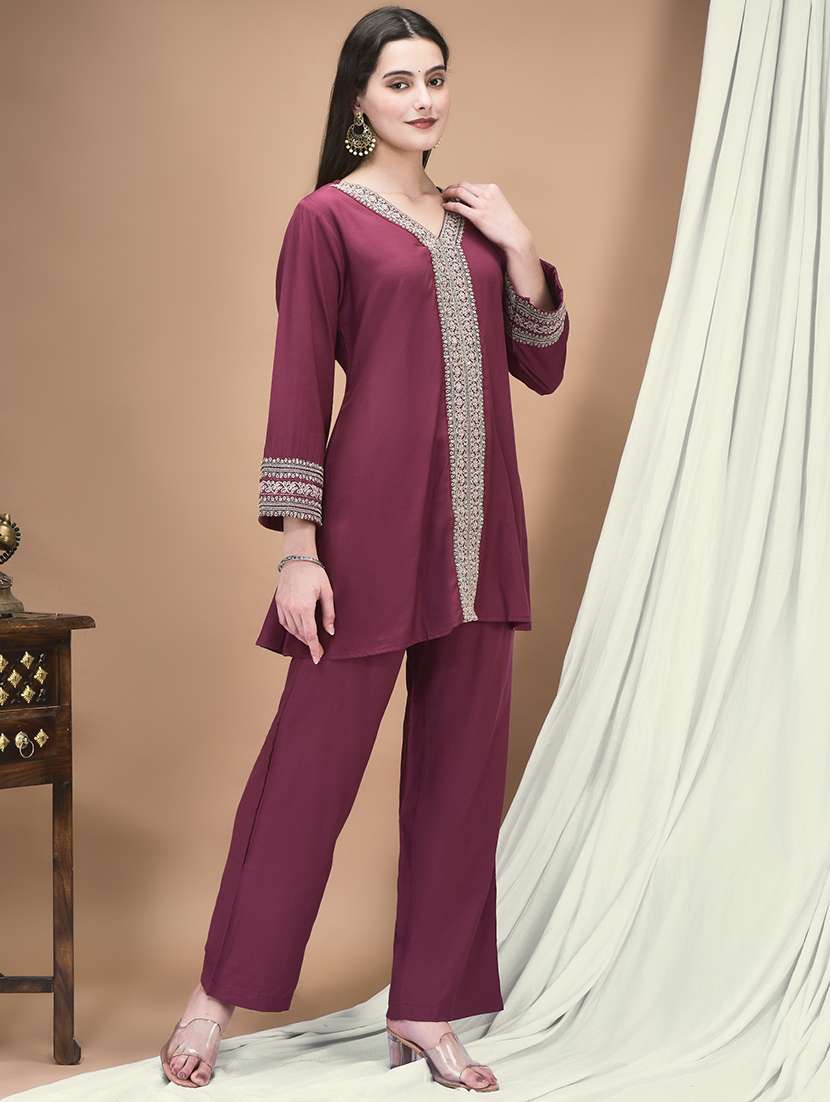 women embroidered long sleeve regular fit ethnic co-ord set - 22161024 - Standard Image - 2