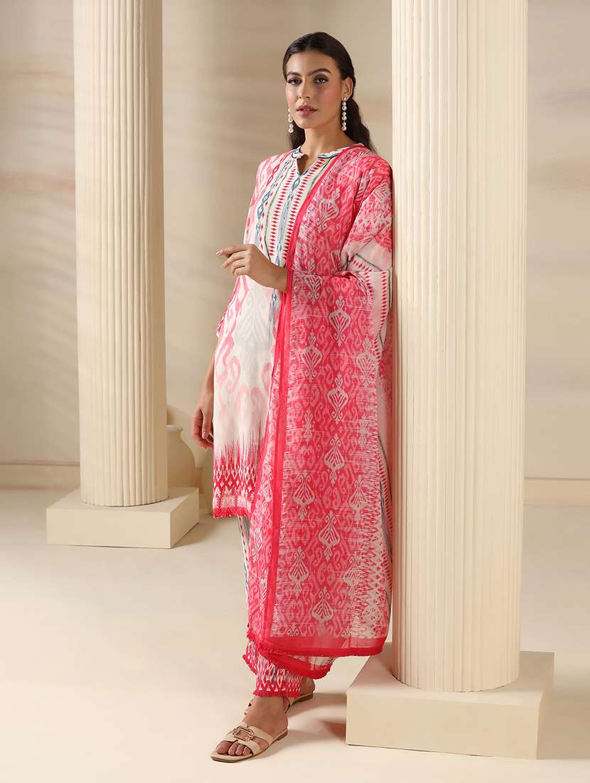 women ikat printed three quarter sleeve kurta pant with dupatta set - 22161068 -  Standard Image - 2