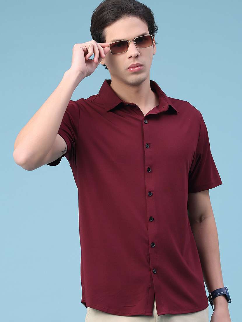 men solid collared regular fit casual shirt