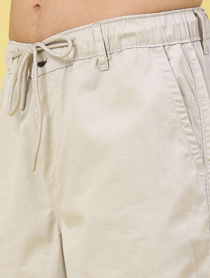 men solid mid rise regular fit casual trouser - 22162136 -  Standard Image - 2