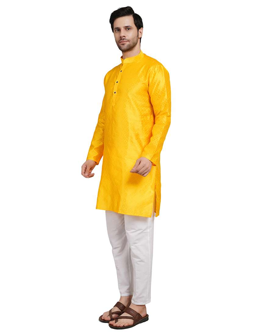 men self design mandarin neck kurta with trousers ethnic wear set - 22162362 -  Standard Image - 2